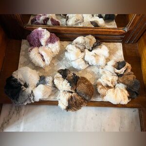 NO BRAND Minky‎ Cow Print Scrunchies 5 Piece Pack Soft Hair Ponytail Messy Bun